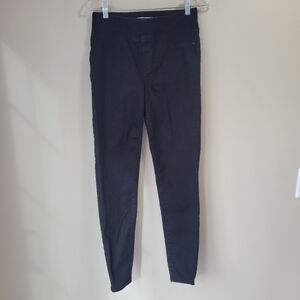 Old Navy Rockstar Pull On Super Skinny Jeans Size 4 Black
